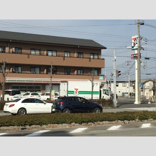 現地周辺 (セブンイレブン飾磨中野田店(242m))