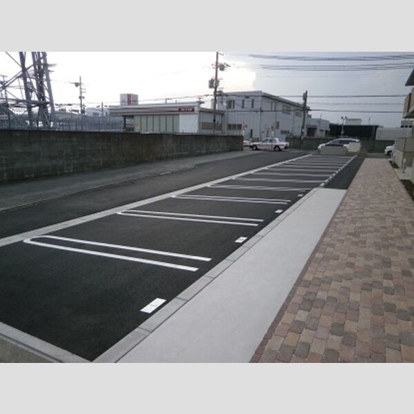 駐車場 (駐車場)