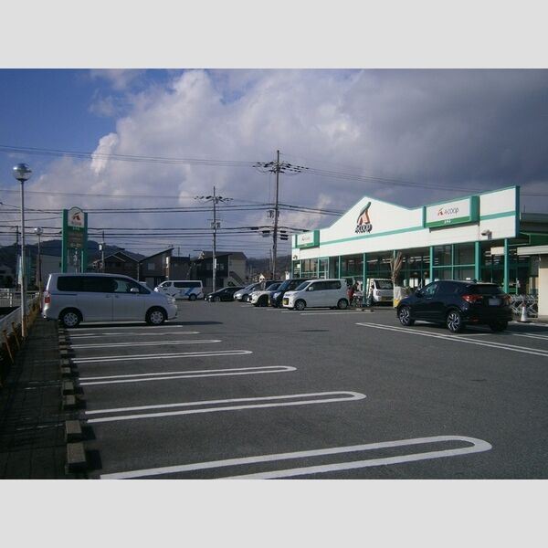 現地周辺 (エーコープ玉手店(883m))