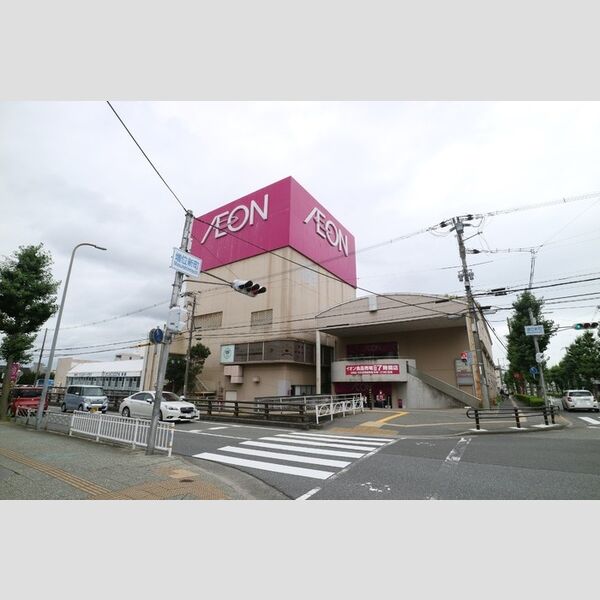 現地周辺 (イオン姫路店(820m))