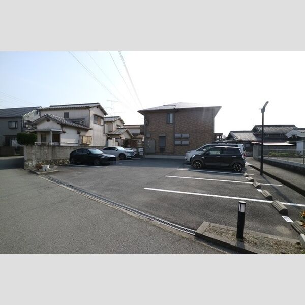 駐車場 (駐車場)