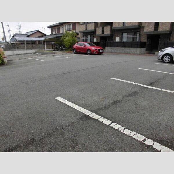駐車場 (駐車場)