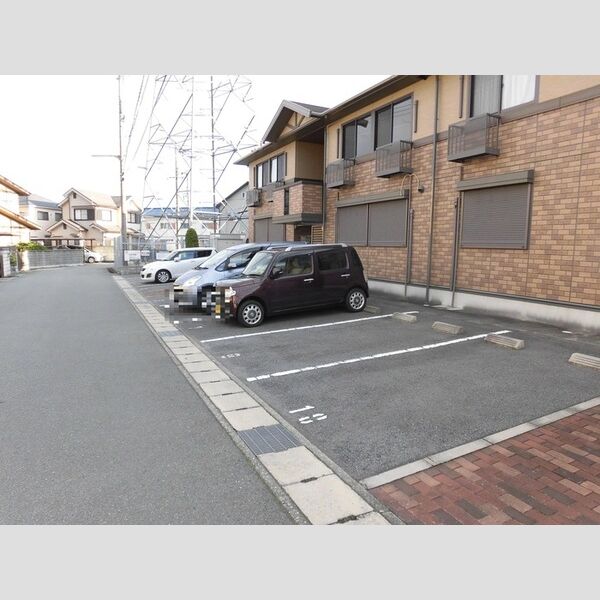 駐車場 (駐車場)