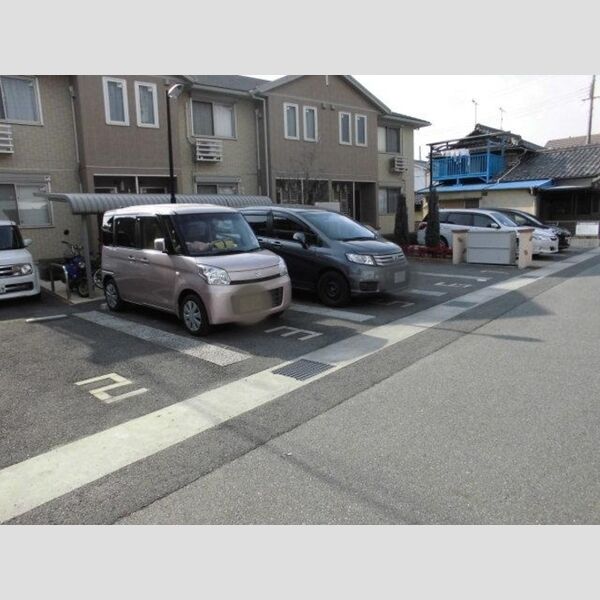 駐車場 (駐車場)