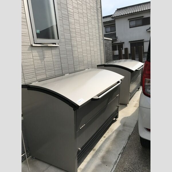 現地周辺 (ゴミステーション)