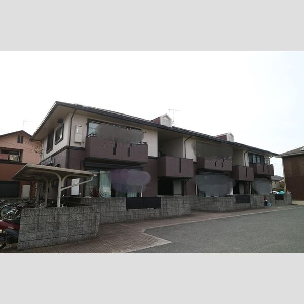 建物外観 (B棟外観)