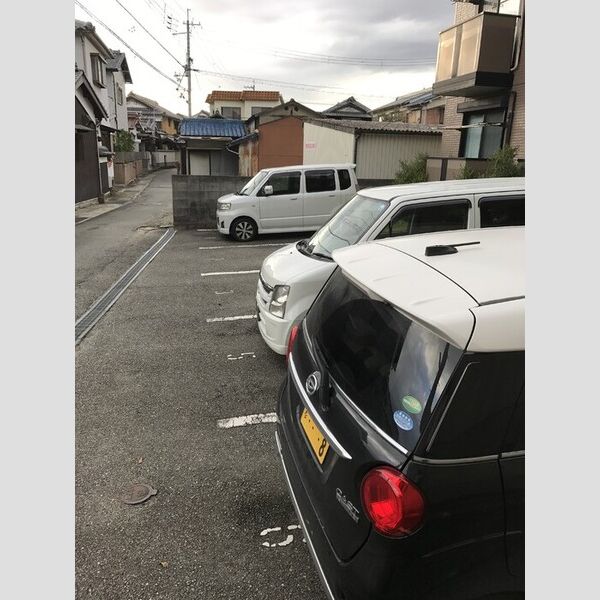 駐車場 (駐車場)