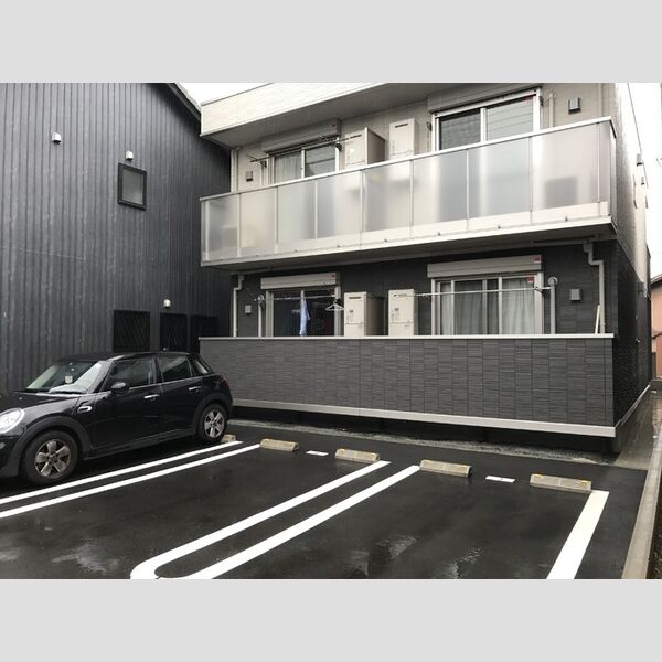 駐車場 (駐車場)