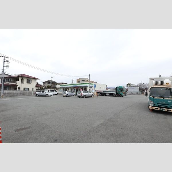 現地周辺 (ファミリーマート姫路飾磨細江店(416m))