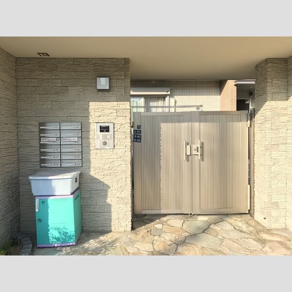 エントランス (オートロック)