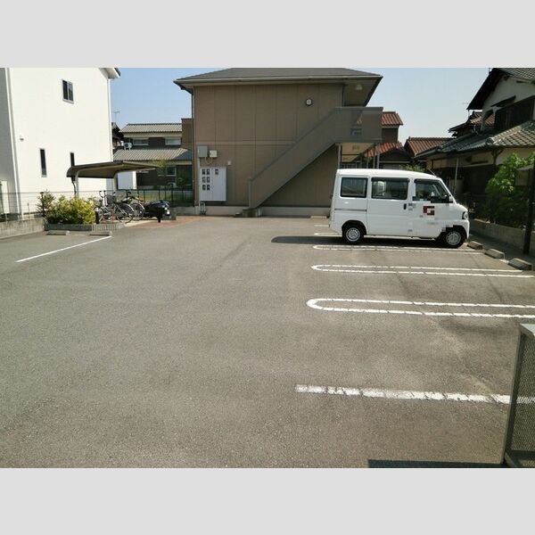 駐車場 (駐車場)