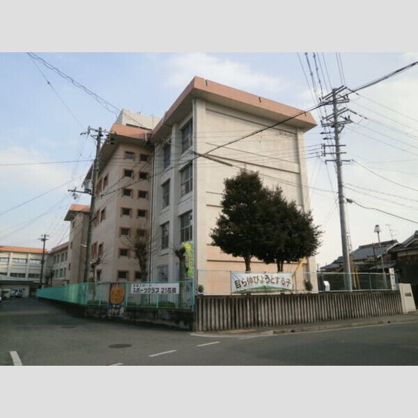 現地周辺 (姫路市立花田小学校(1619m))