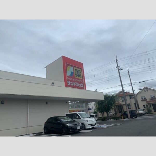 現地周辺 (サンドラッグ加古川粟津店 491m)