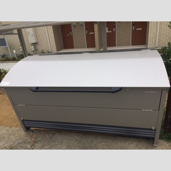 現地周辺 (ゴミ置き場)