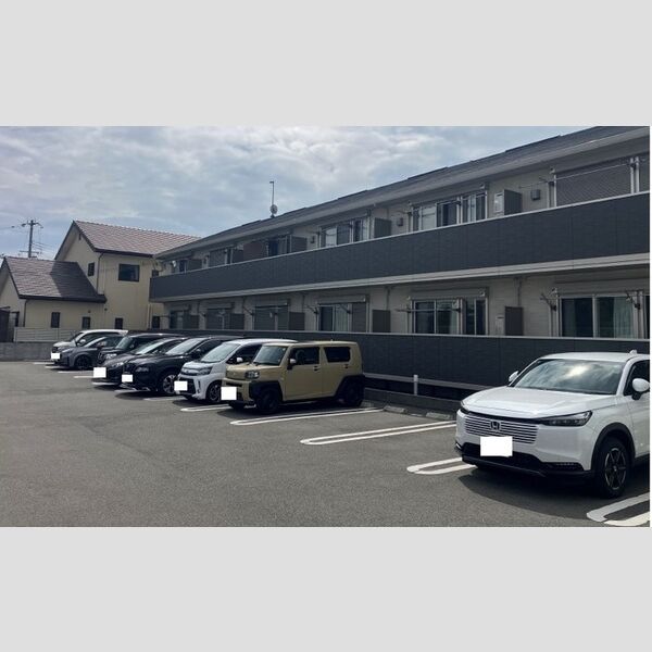 駐車場 (駐車場)