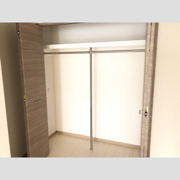 収納 (クローゼット)