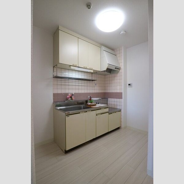 キッチン (キッチン)