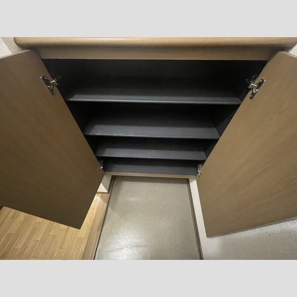 玄関 (シューズボックス)