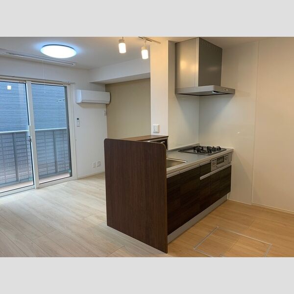 キッチン (キッチン)