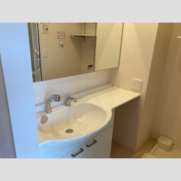 洗面所 (洗面台)