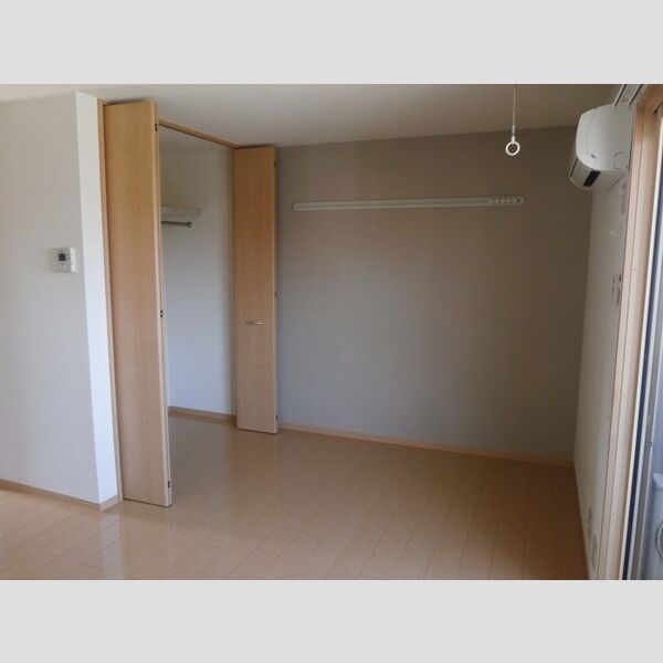 その他 (洋室10帖)