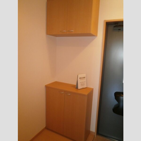 玄関 (玄関シューズボックス)