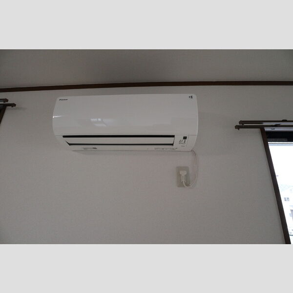 その他設備 (エアコン)