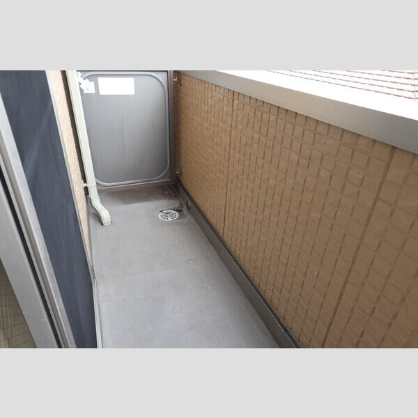 バルコニー・ベランダ (バルコニー)