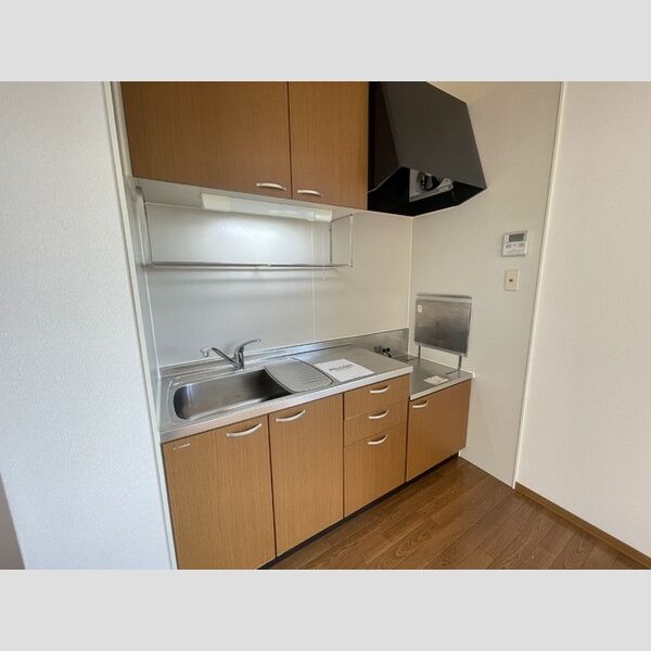 キッチン (キッチン)