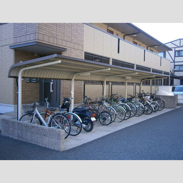 その他 (駐輪場)