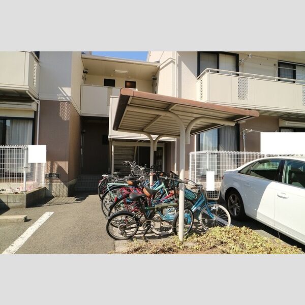 その他 (駐輪場)
