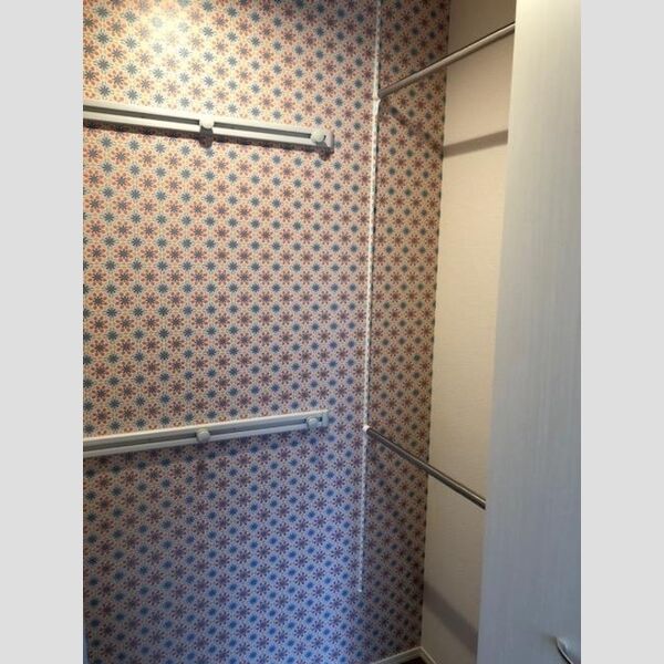 収納 (ワンステップクローゼット)