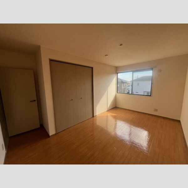 その他 (洋室)