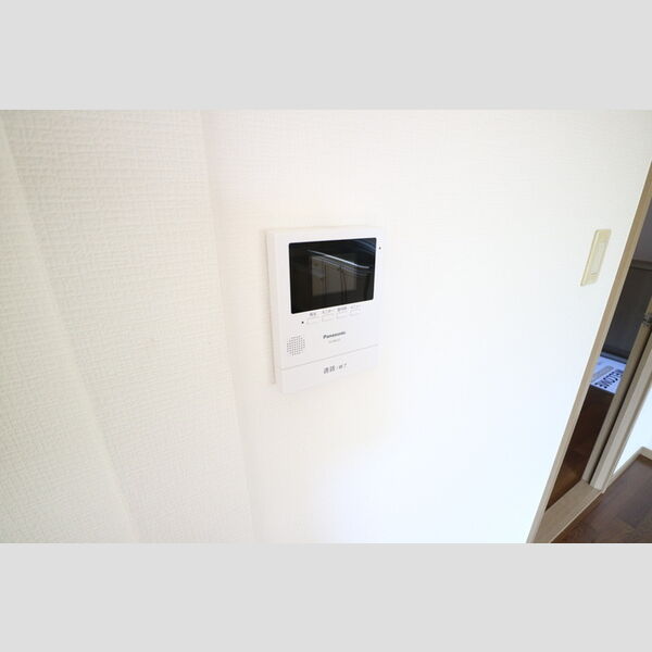 その他設備 (インターフォン　モニター)