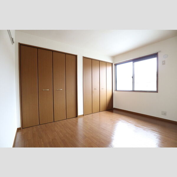 その他 (洋室6帖　西)