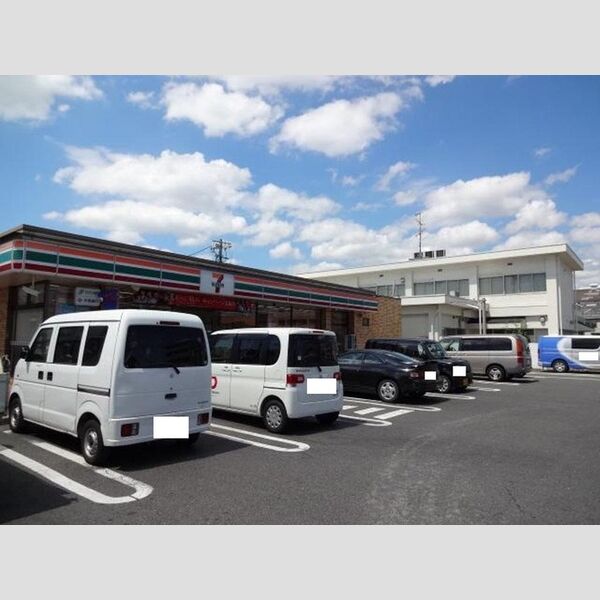 現地周辺 (セブンイレブン岡山今保店 1,257m)