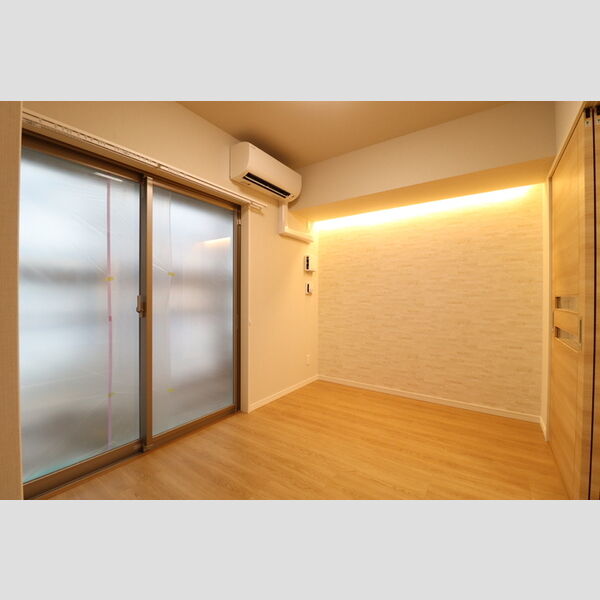 その他 (203　洋室)