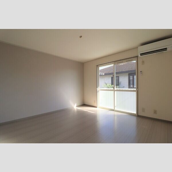 居室・リビング (203　洋室)