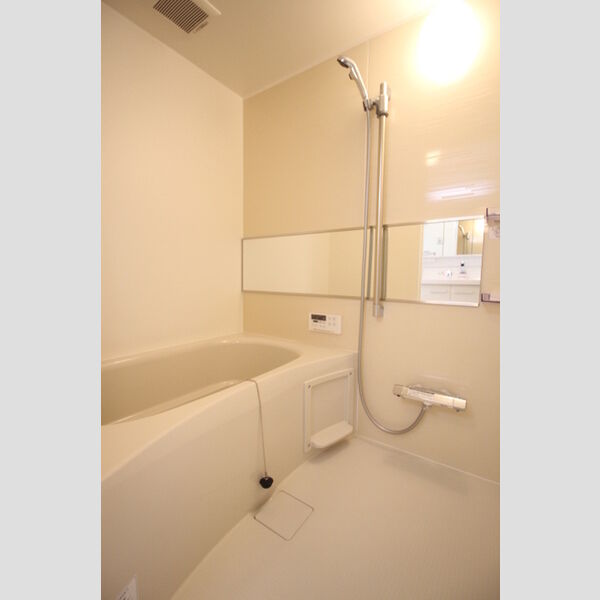 バス (307　浴室)