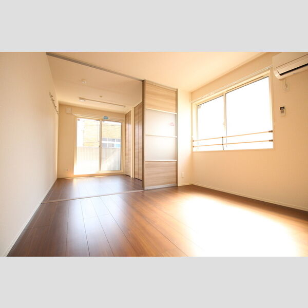 居室・リビング (203　DK)