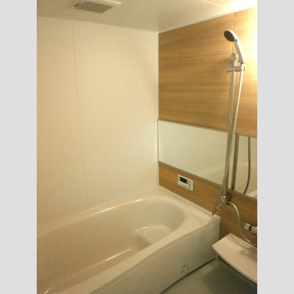 バス (308　浴室)