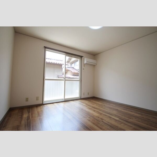 居室・リビング (C105　洋室)