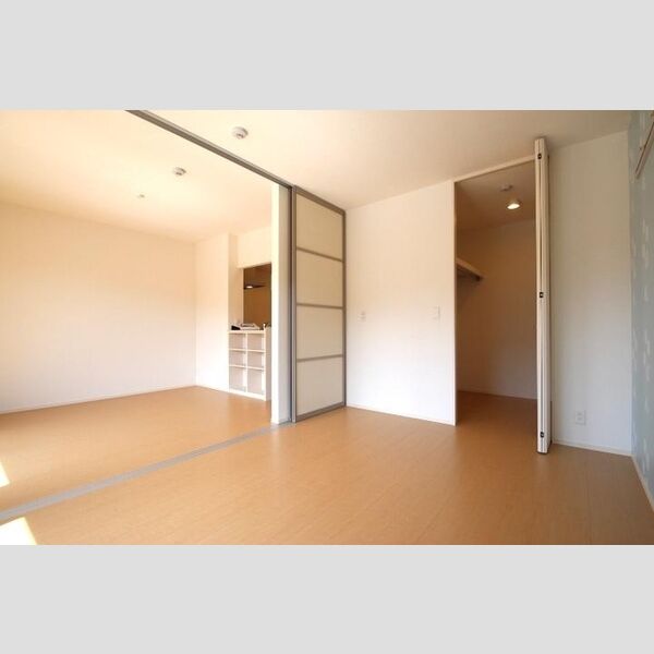 その他 (201　洋室)