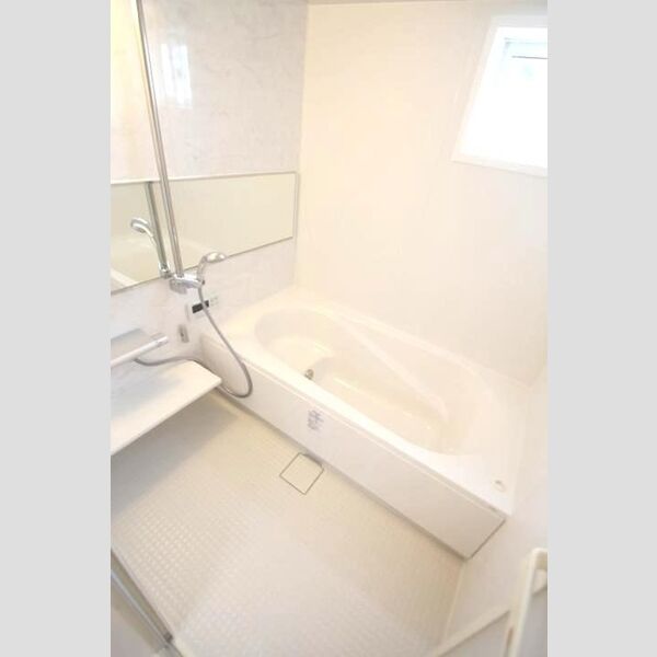 バス (B205　浴室)