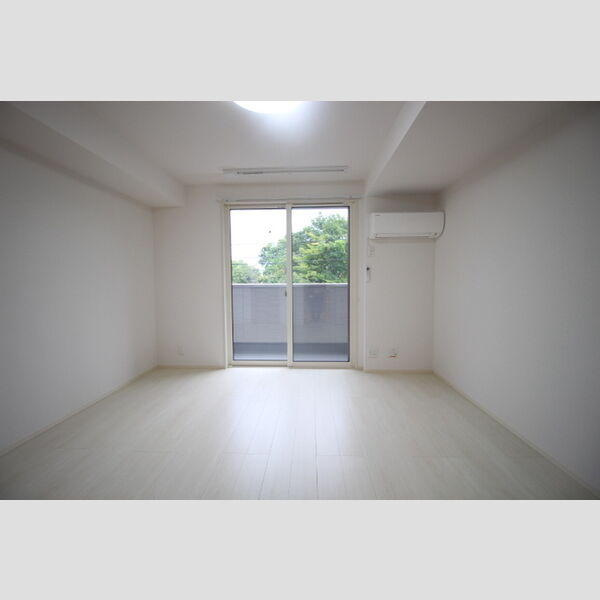 その他 (202　洋室)