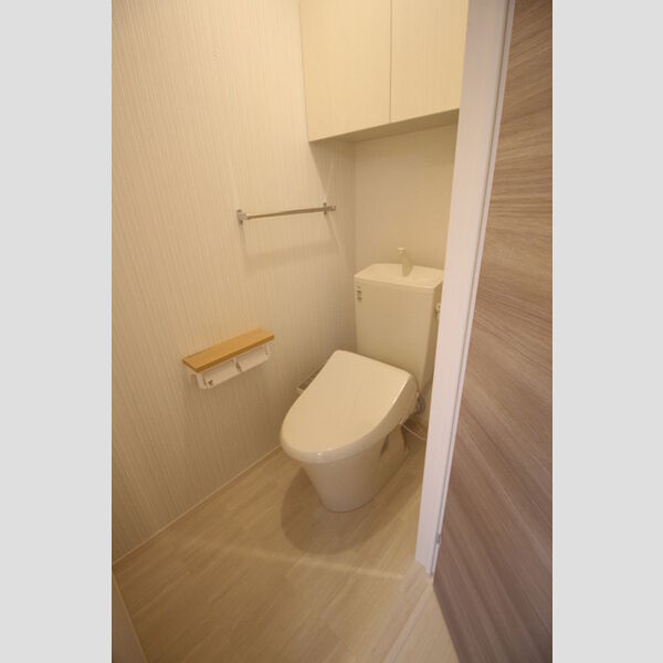 トイレ (202　トイレ)