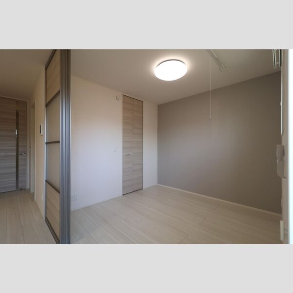 その他 (北東洋室)