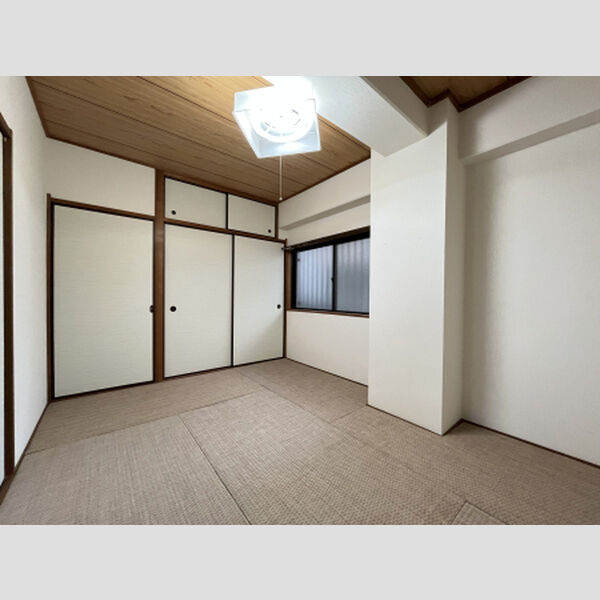 その他 (北東洋室)