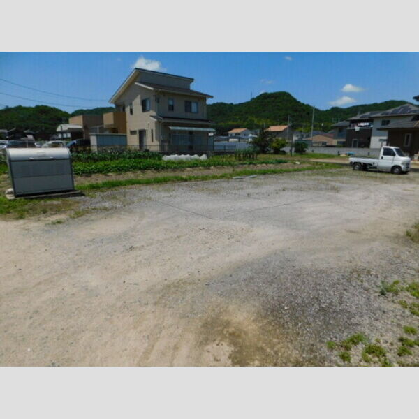 駐車場 (外部駐車場)