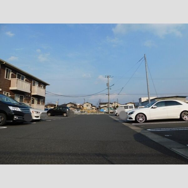 駐車場 (駐車場)